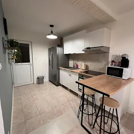 Apartment Autonome Pour 2 A 3 Personnes
