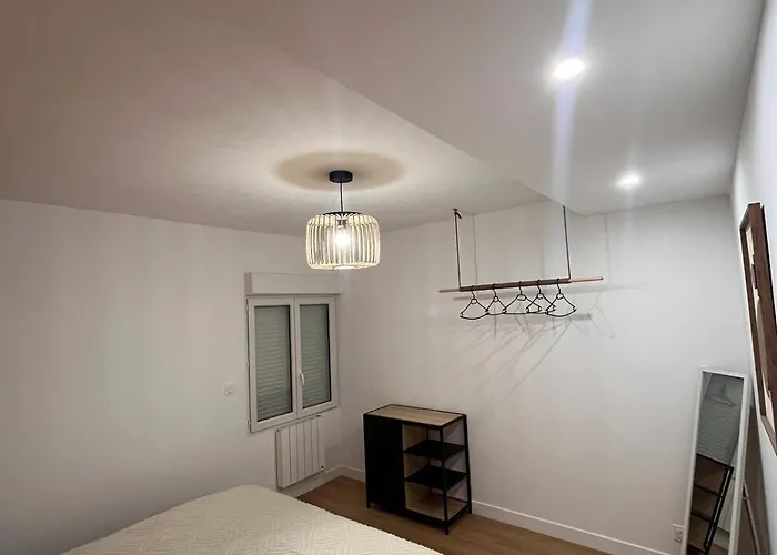 Apartment Autonome Pour 2 A 4 Personnes *